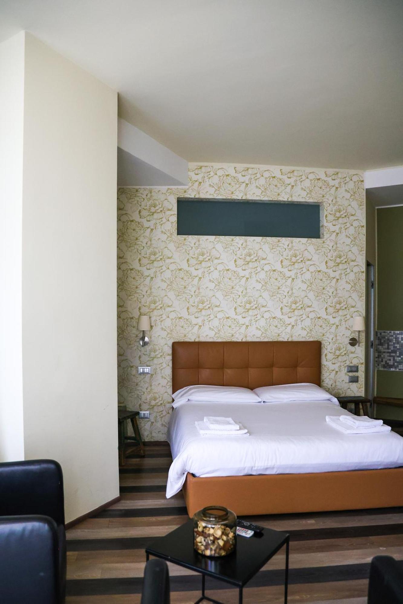 Serendipity Rooms — Photos 3